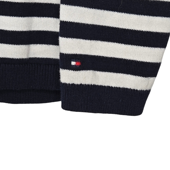 Tommy Hilfiger Petite Womens Navy Classic V Neck Knit Light Sweater Size Small - Picture 4 of 9